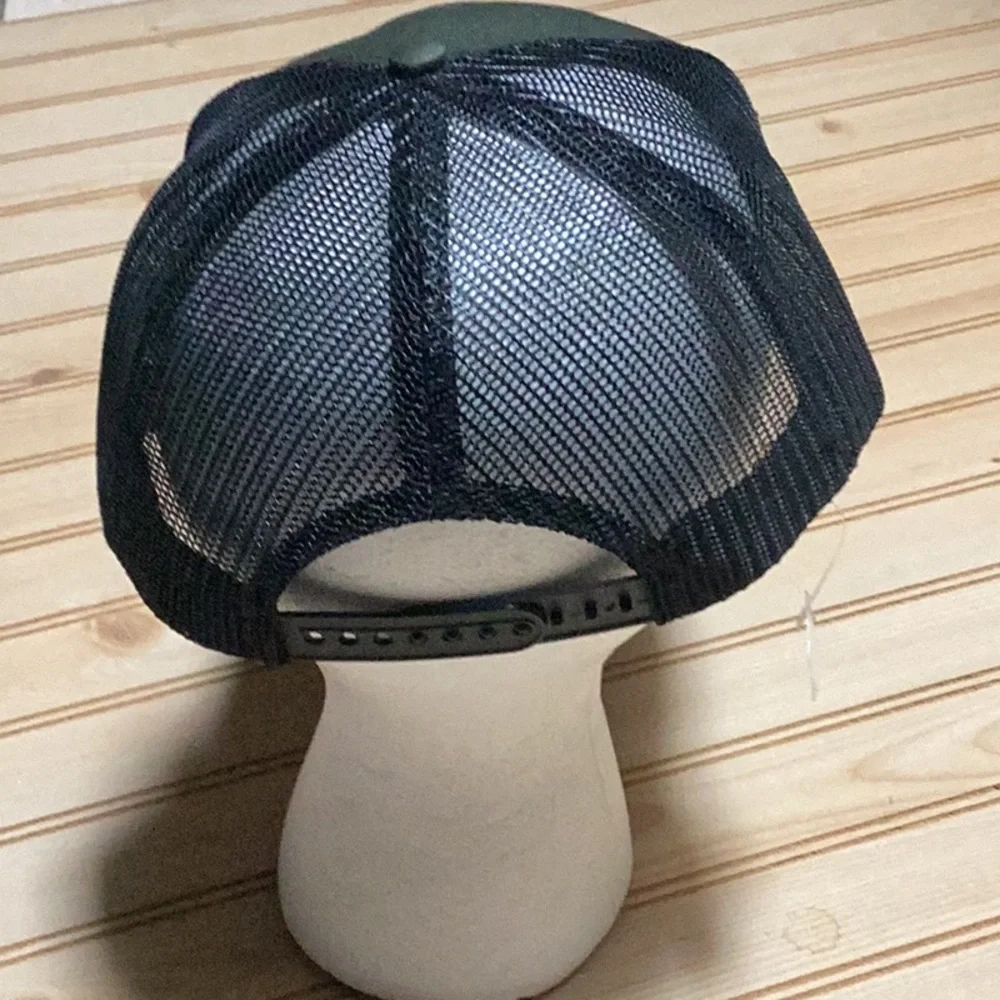 Johnnie Mercers Fishing Pier Olive Green &‎ Black Mesh Adjustable Trucker Hat
